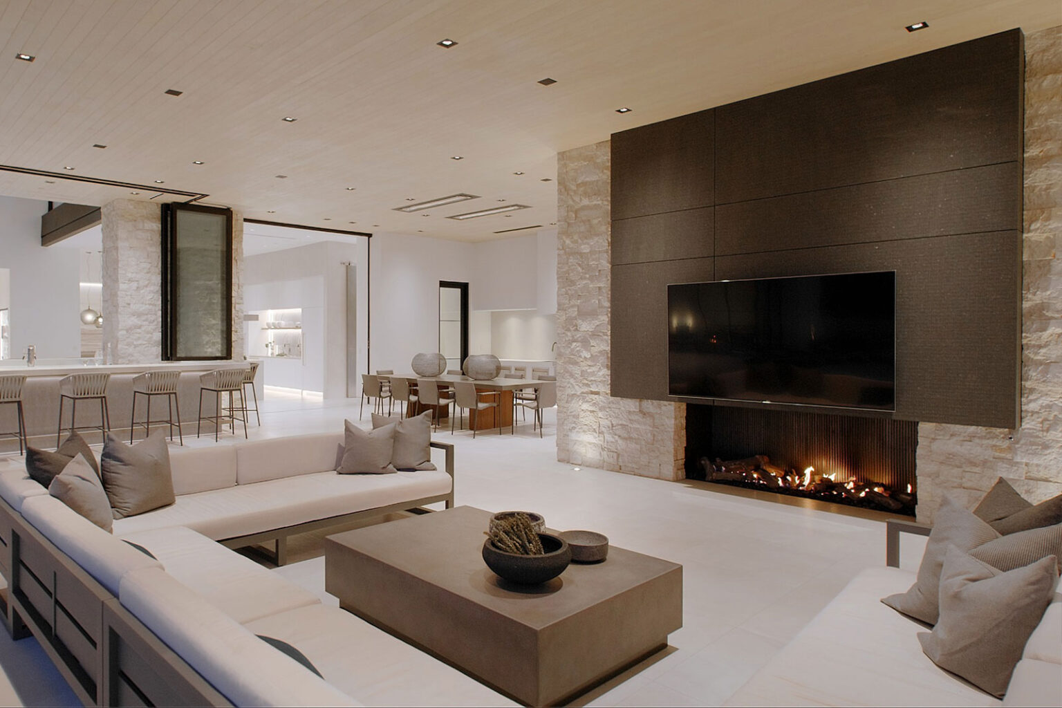 12 Stunning Stone Accent Wall Ideas | Feature Wall Stone