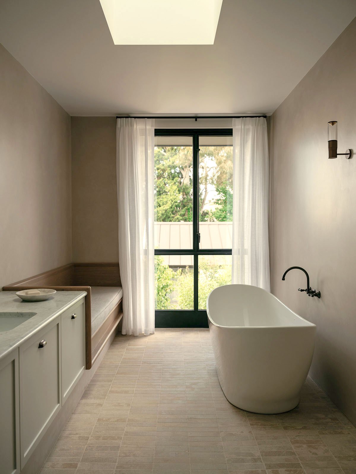 Alden Stone Bricks Bathroom 1