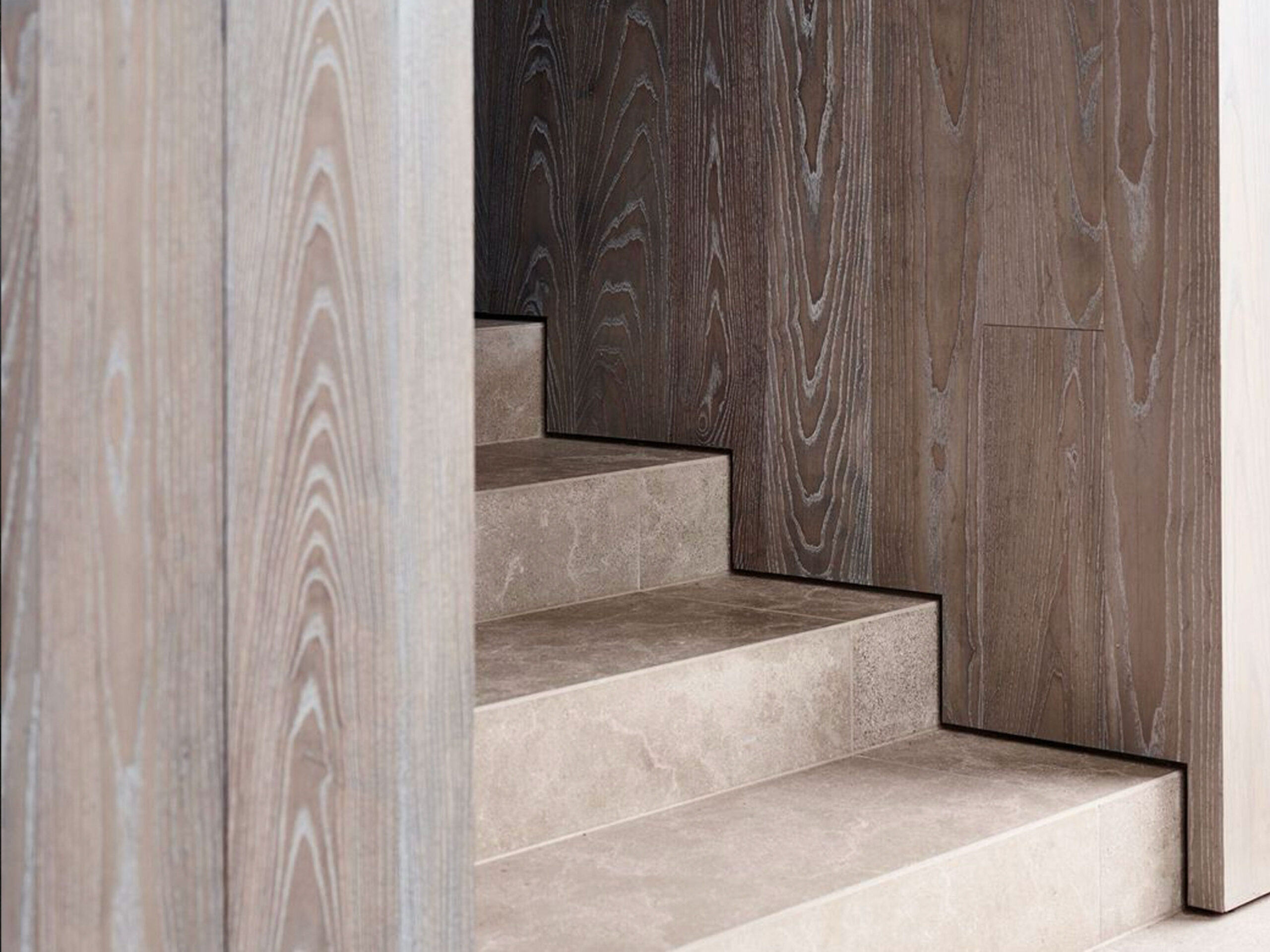 Saint Ambrose Cashmere Steps